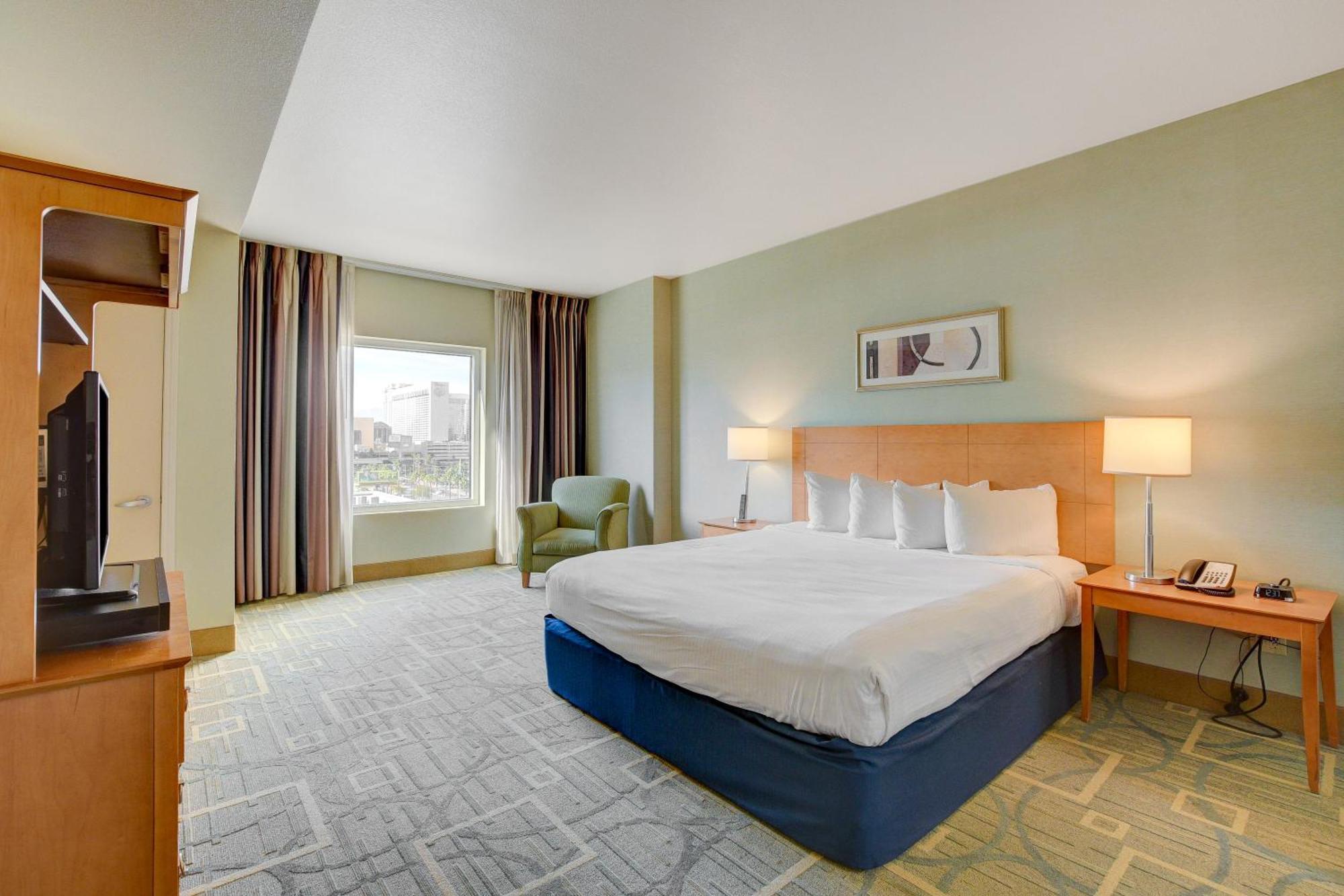 Luxury 1Bd/1Bth Suite At Platinum Hotel *Strip View Лас-Вегас Экстерьер фото