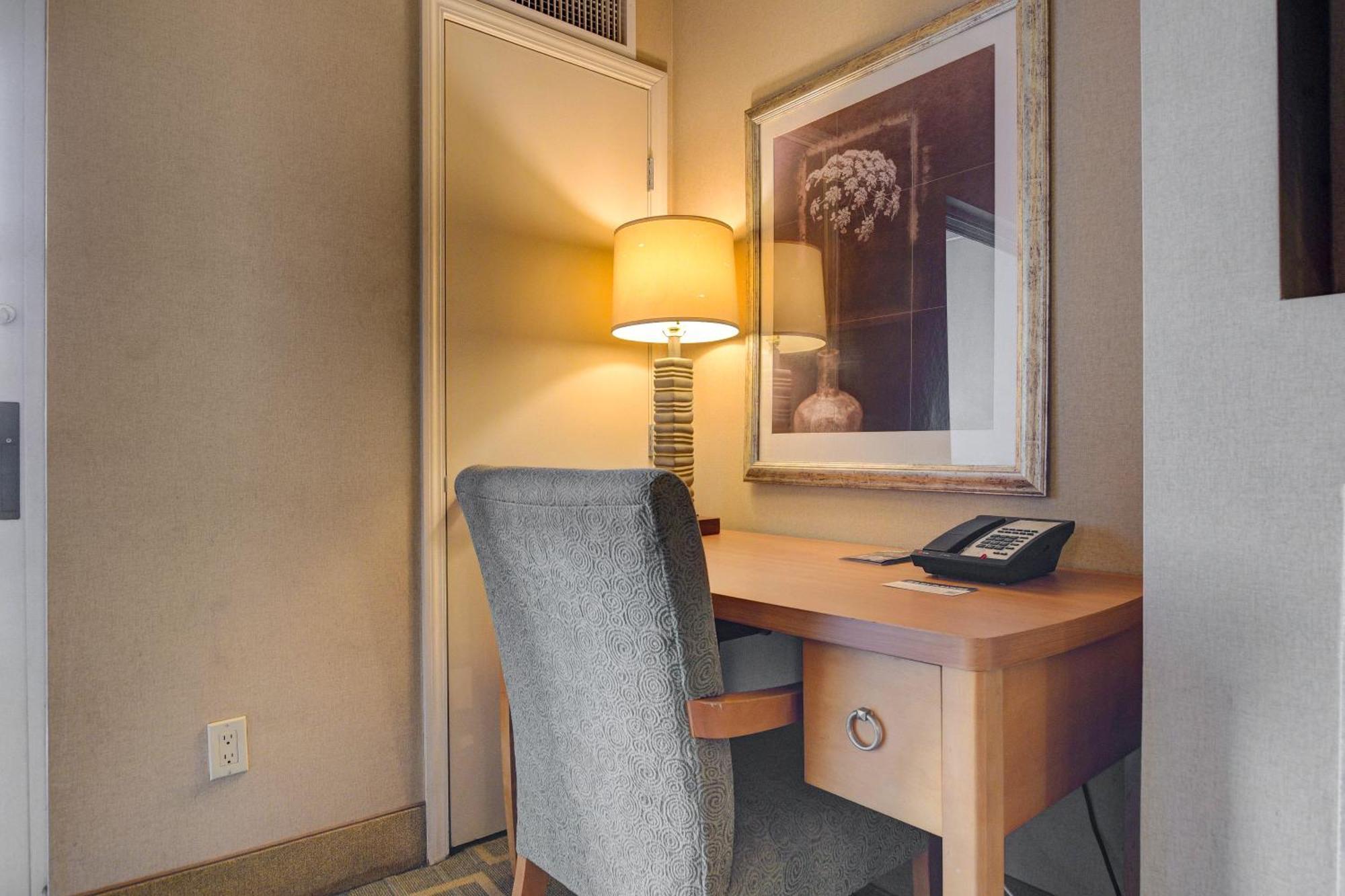 Luxury 1Bd/1Bth Suite At Platinum Hotel *Strip View Лас-Вегас Экстерьер фото